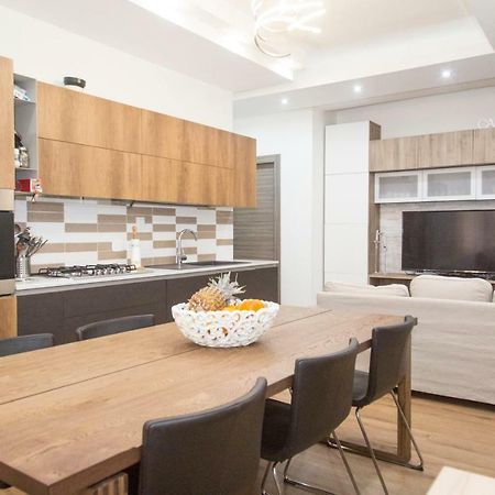 לינה וארוחת בוקר רומא Casa Di Mono מראה חיצוני תמונה
